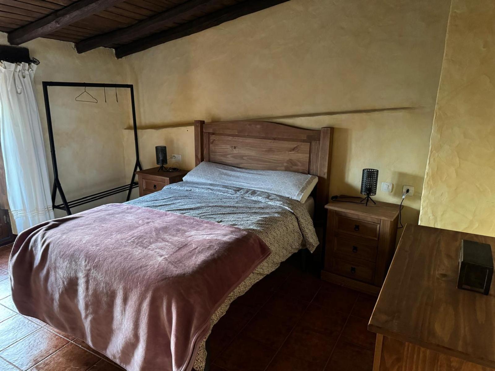 Alma De Villuercas Guest House Cabanas del Castillo Exterior photo